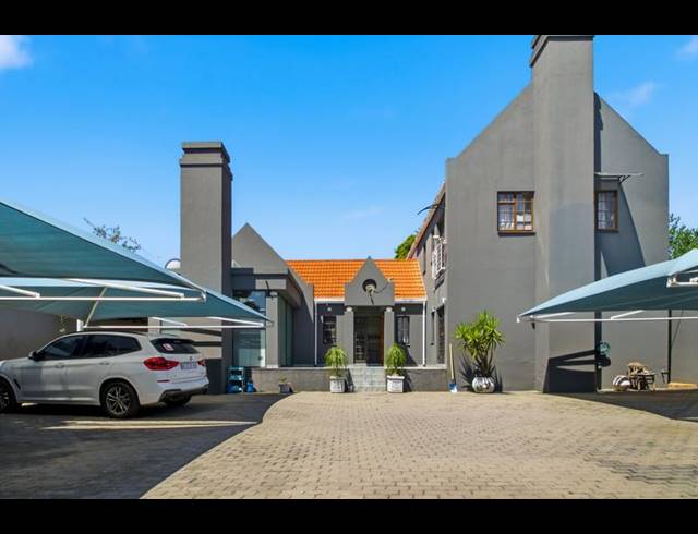 6 BEDROOM HOUSE FOR SALE IN PAULSHOF